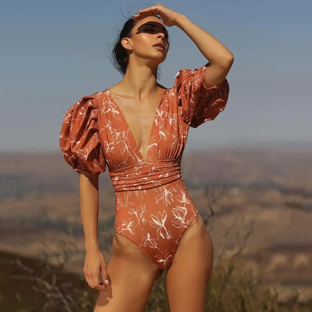 Monokini com estampa floral feminina sem costas com mangas curtas, roupa de banho com decote V, roupa de praia, novo, 2023