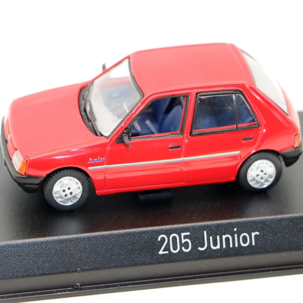 โมเดลรถเหล็ก Norev สเกล 1:43 รุ่น 205 จูเนียร์ ของสะสมสำหรับผู้ใหญ่ ของที่ระลึก ของขวัญ แบบตั้งโชว์