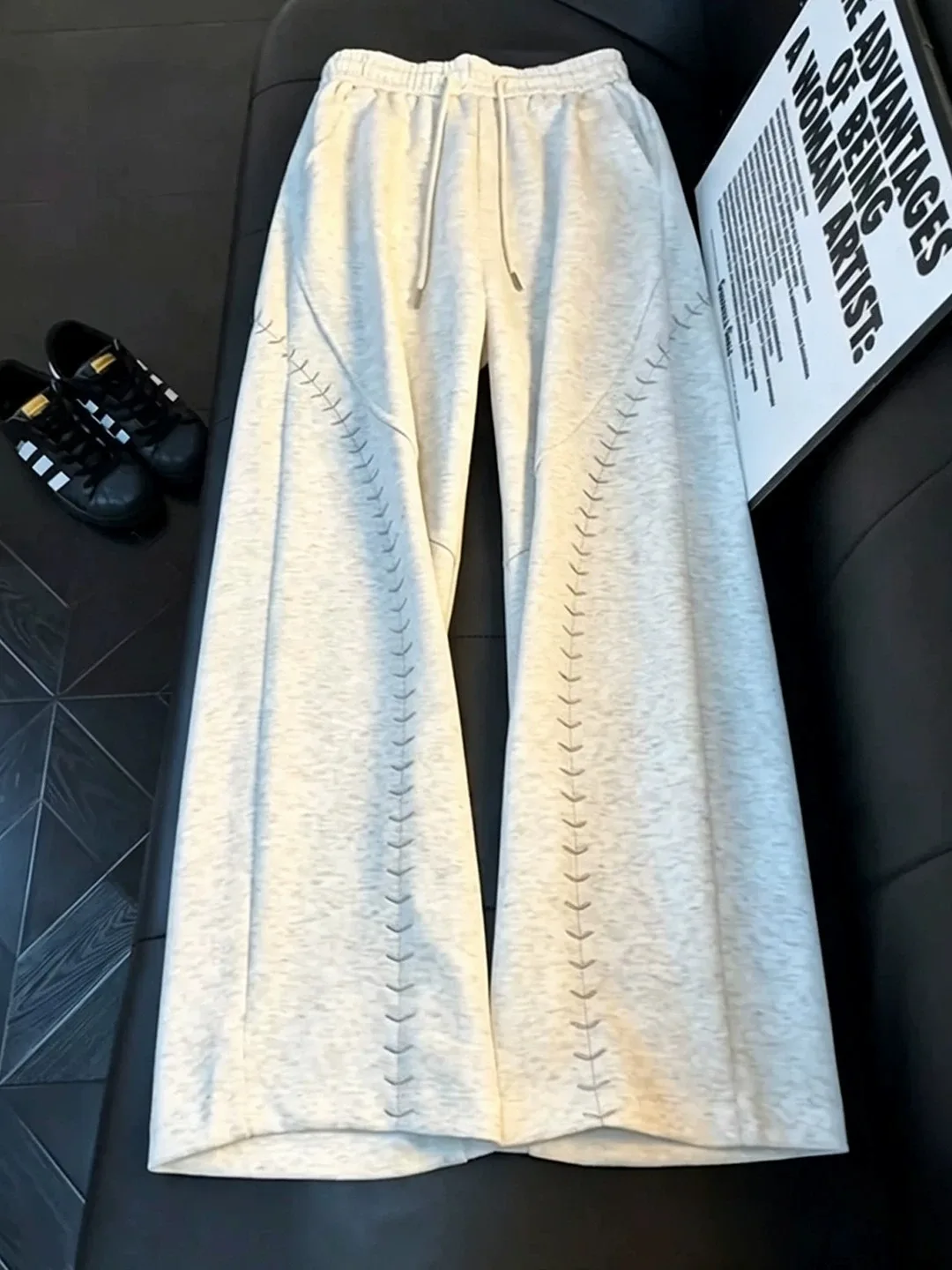 Oversize Korean Style Embroidered Knife  Sweatpants Men's Casual Loose Straight Leg Micro Flared Pants Autumn Wear