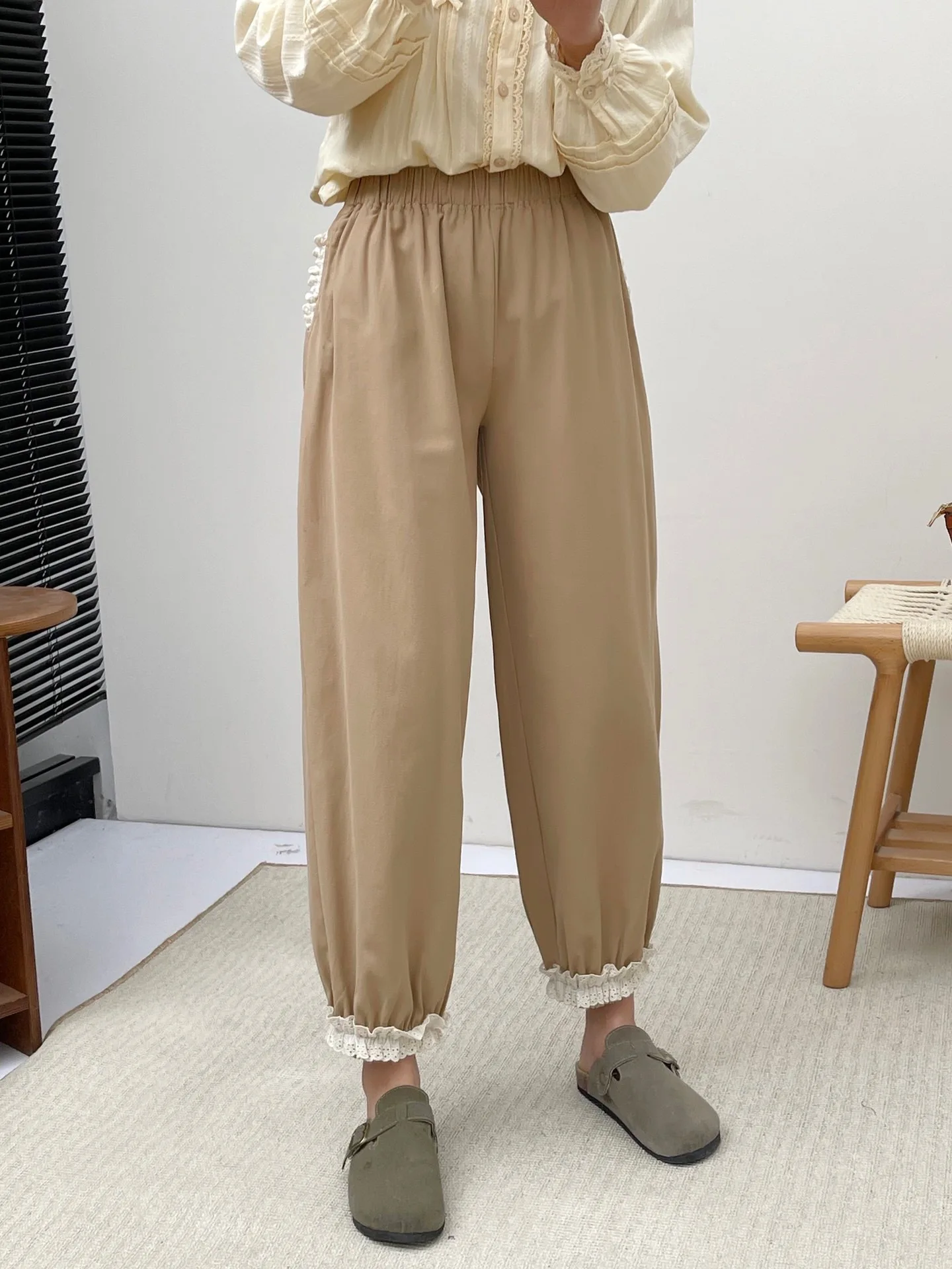 Nieuwe lente katoenen broek 2025, dames elastische taille zak ruches patchwork, Mori Girl OL vintage casual losse broek B53038CC