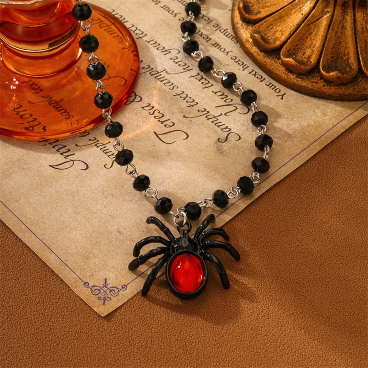 هالوين قلادة مبالغ فيها خمر الأحمر كريستال الأسود العنكبوت الحشرات سلسلة بدلاية المختنق القوطية مجوهرات الحفلات للنساء الرجال