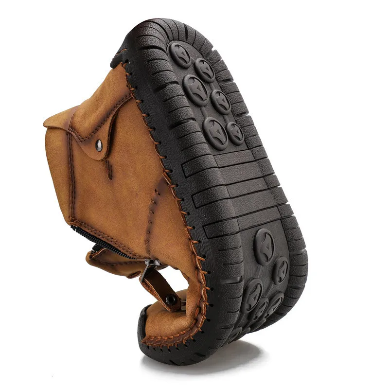 

New 2025 Autumn Men Ankle Boots Fashion Thick Sole Male High Top Casual Shoes Waterproof Warm Winter Men Leather Boots