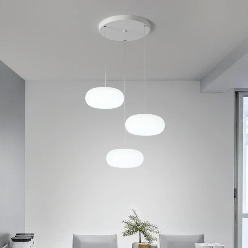 Restaurant chandelier modern simple cream wind persimmon chandelier Bauhaus three-headed dining table bar lamps