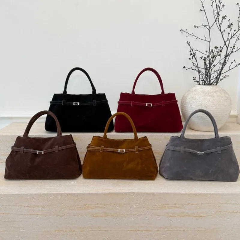 

Gorgeous Sleek Tote Bag Female Casual Travel Bag Popular Chic Exquisite Versatile Practical Stylish Trendy Elegant Timeless