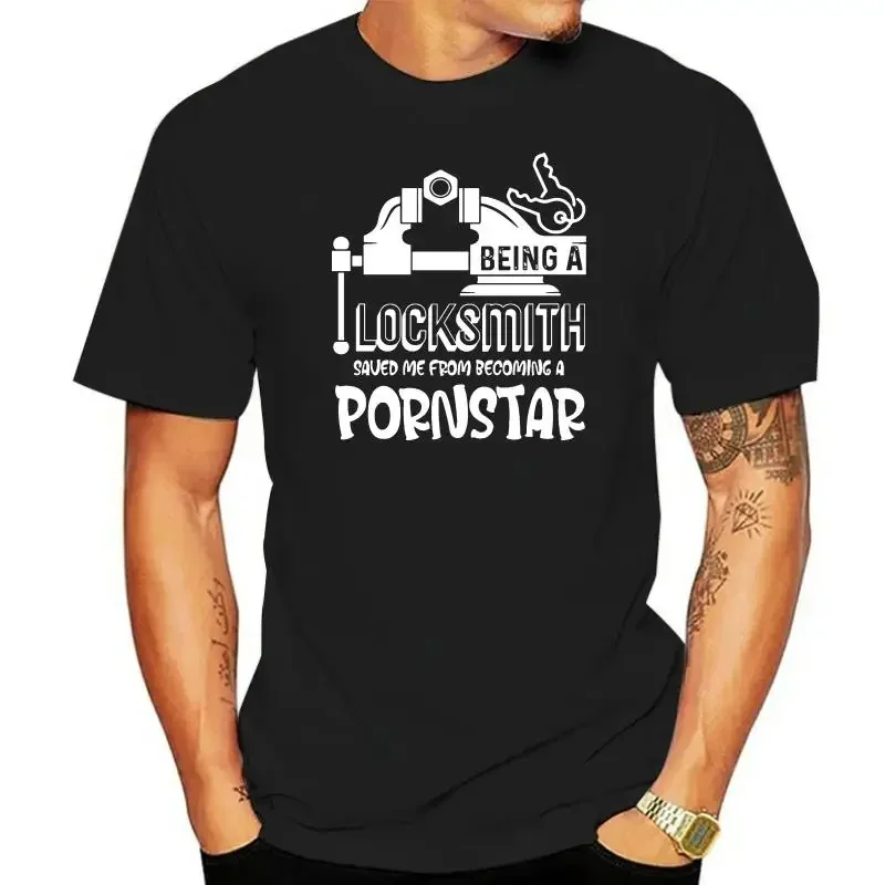 2024 funny summer Men Being A Locksmith Shirt oversized graphic t shirts men clothing harajuku short sleeve fashion tops cotton