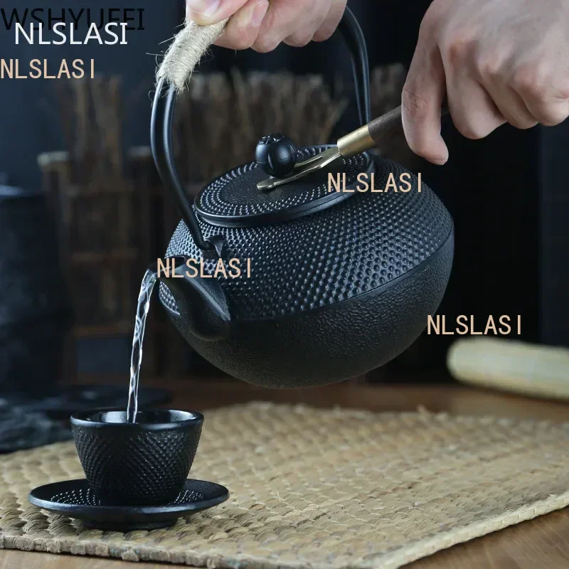 NLSLASI Cast Iron Tea Pot Stainless steel filter Cast Iron Teapot for Boiling Water Oolong Tea Home Induction Cooker Tea Kettle