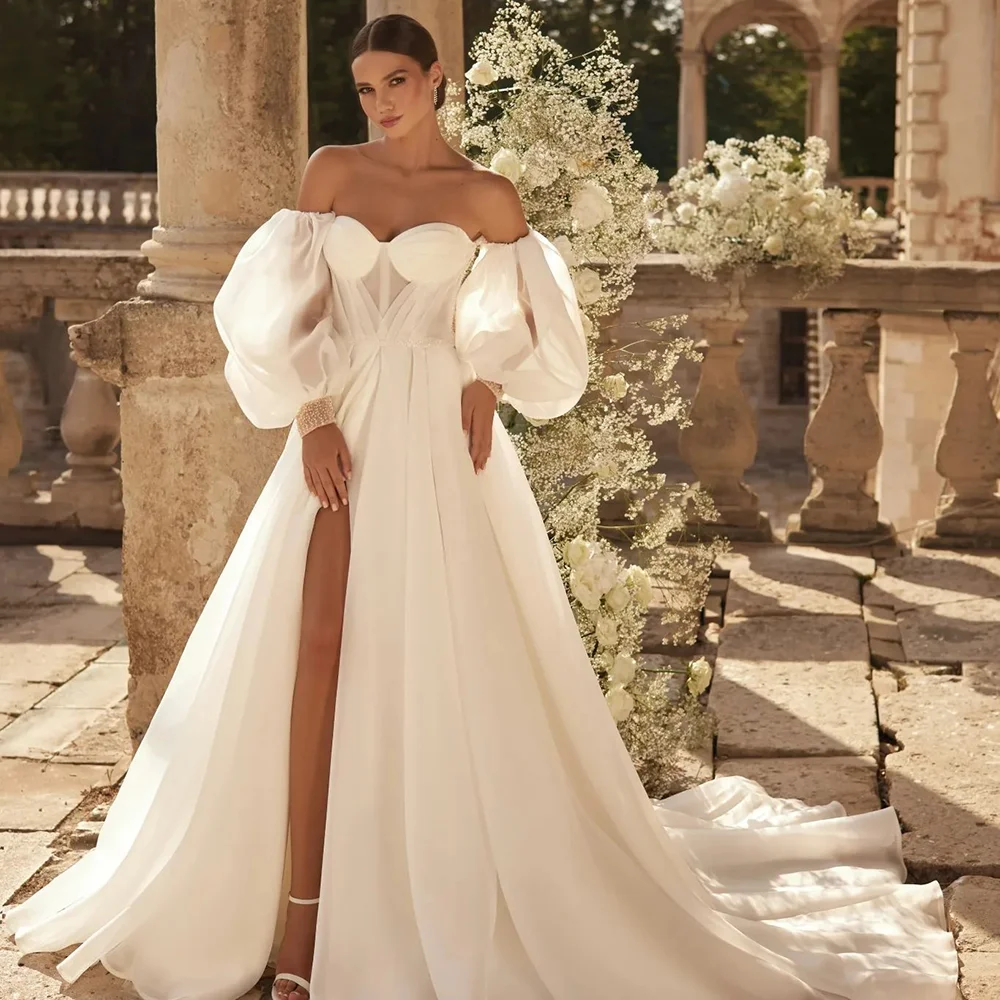 

Sweetheart Collar Organza Beaded A-line Wedding Dress Lace up Court Detachable Sleeve Wedding Gown with Side Split Customized
