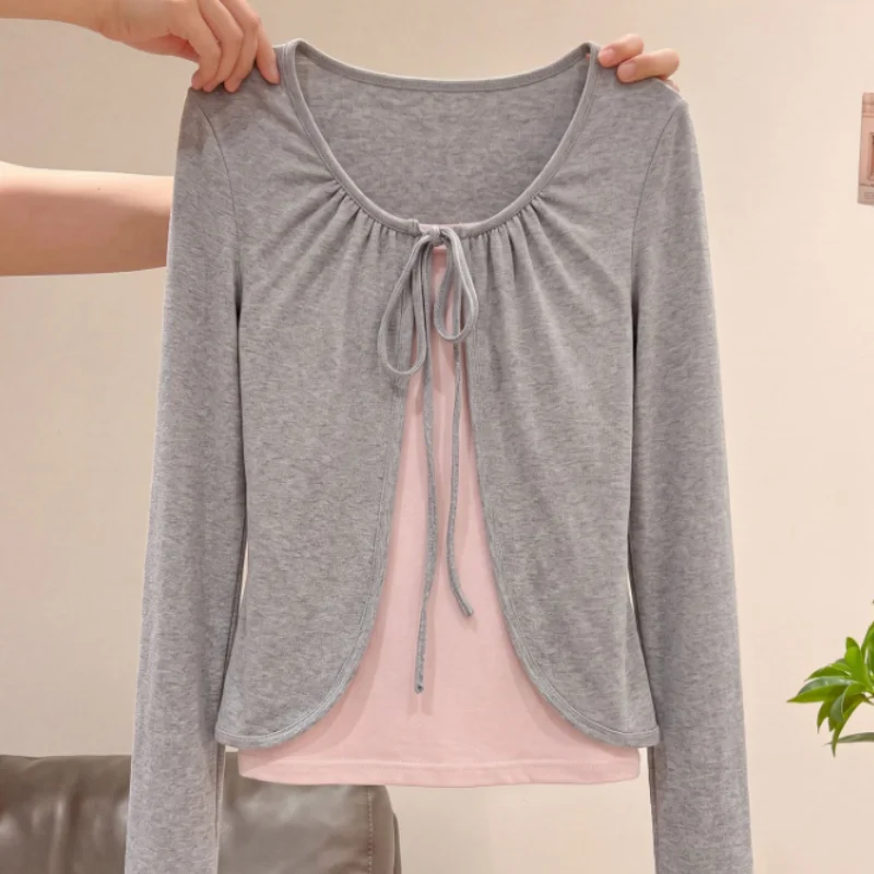 Slim Fit Long Sleeve Base Shirt Women's Inner Wear Thin Design Sense Small Top T-Shirt for Autumn Season Polyester Fabric