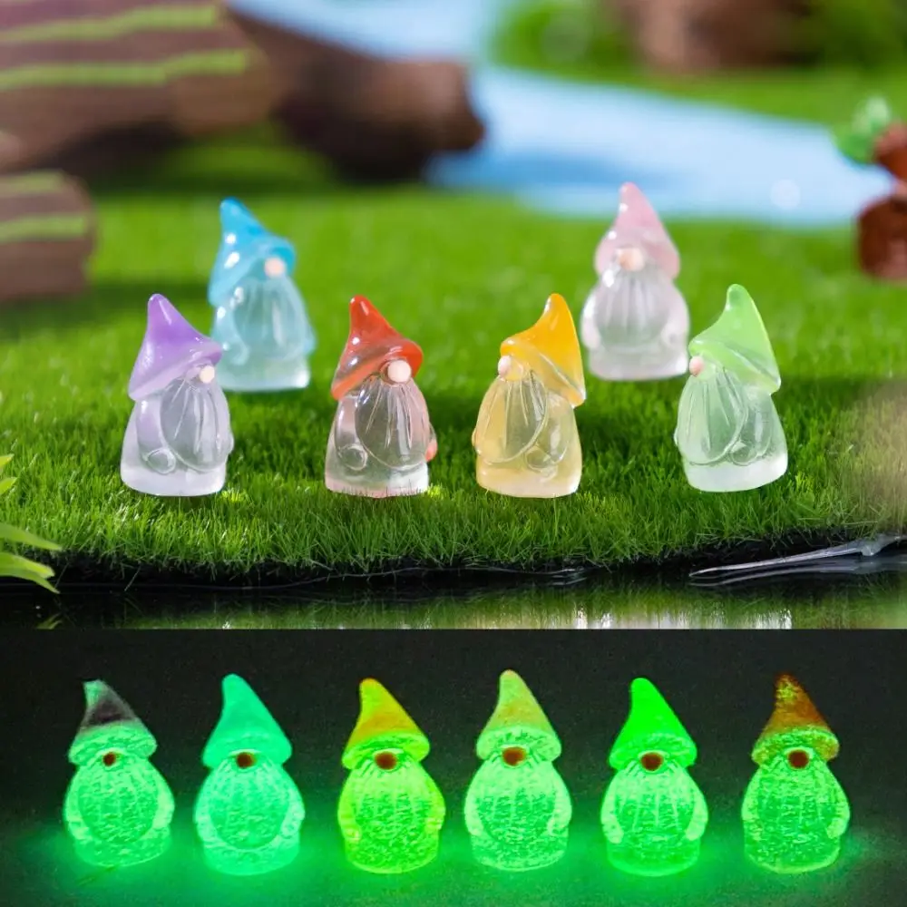 6pcs Gift Tiny Miniature Gnome Figurines Luminous Effect Glow in The Dark Fairy Garden Statues Mini Resin Gnomes Landscape Decor