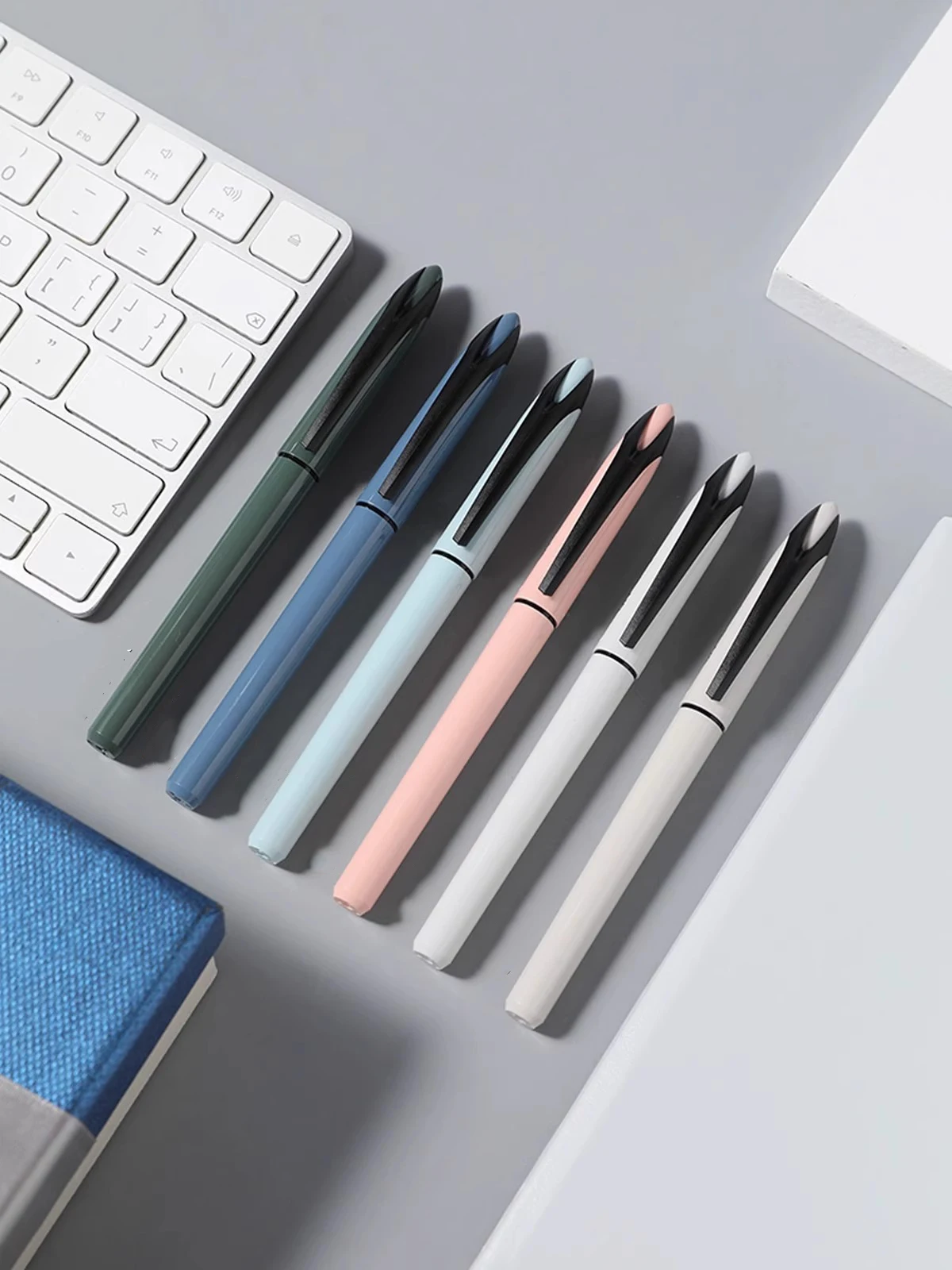 Uni UBA-188 Black Technology Pen Limited Color Signature Canetas Straight Liquid Free Control Ink Gel Pens Quick Dry Stationery