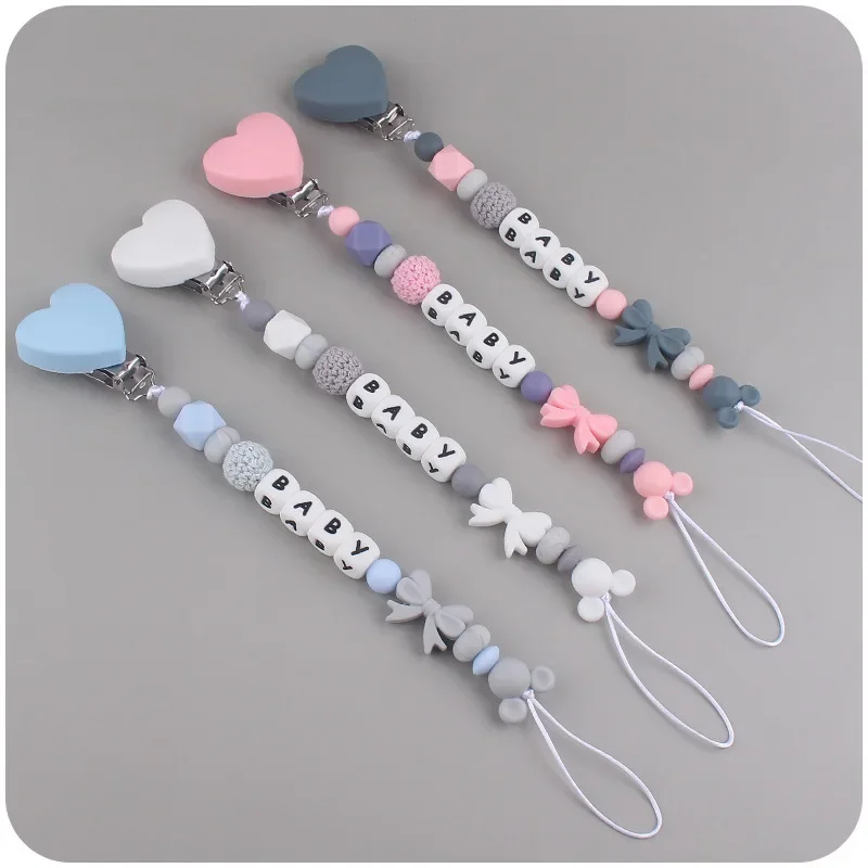 Baby Schnuller Clip Silikon Liebe Bögen personalisierte Namen Kette Schnuller Halter Nippel Clips Zahnen Spielzeug Armband Perle Neugeborenen Kauen