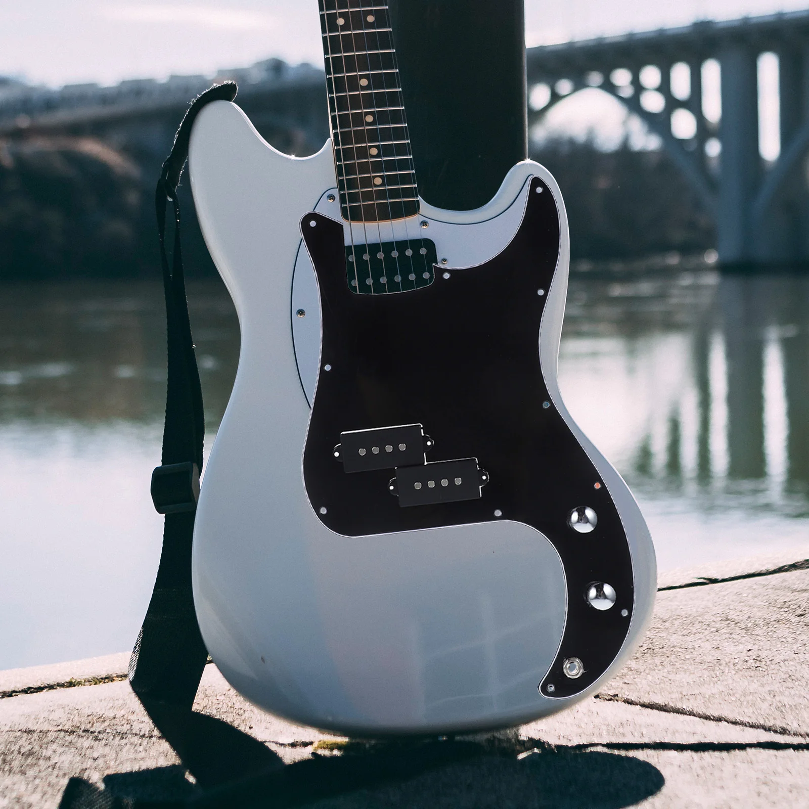 

Bass Pickup Set 3 Ply Loaded Pickguard For Pb Bass Tortoise Shell Sss Guitar