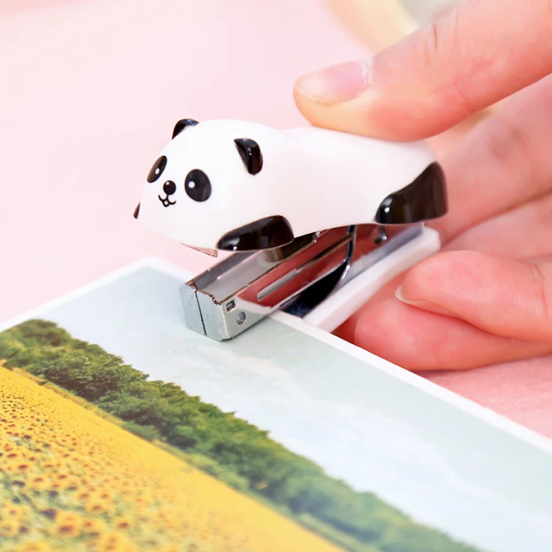 1Pcs Cartoon Mini Panda Stapler Set Cute Animal Trumpet Stapler Book Paper Binding Machines Student Stationery Desk Accessories