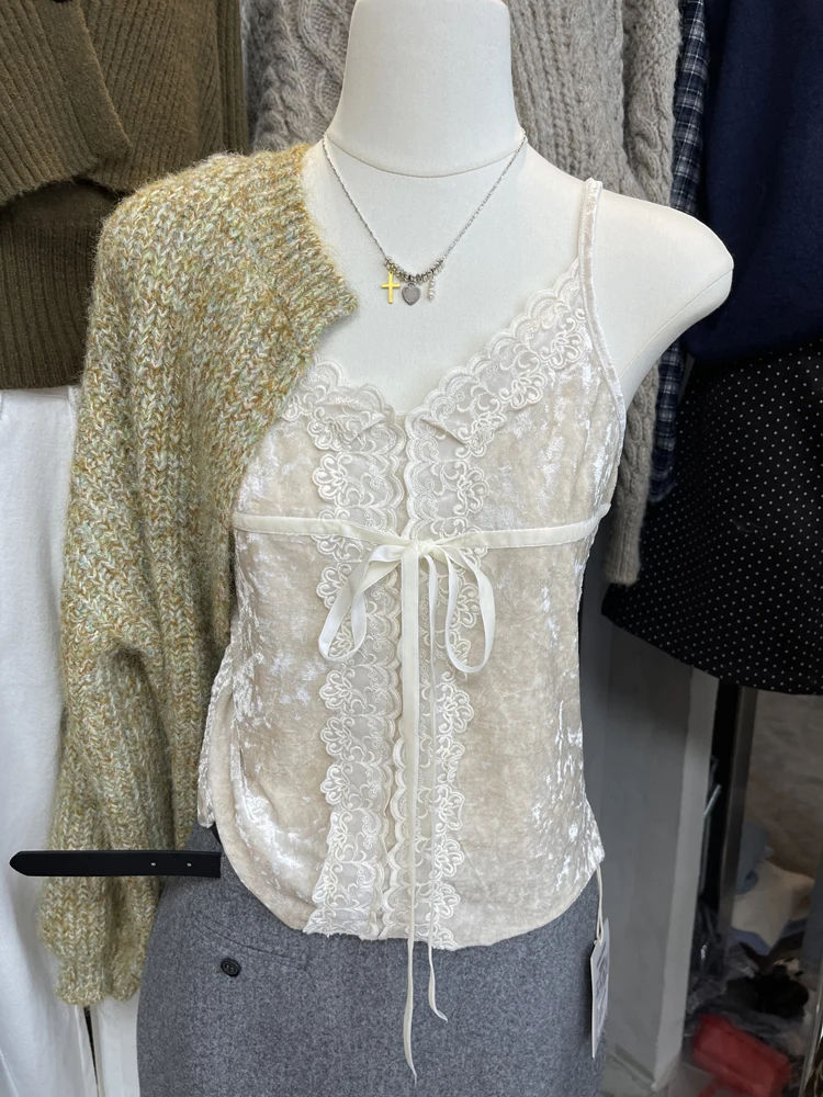 

Women's Autumn Winter Sexy Lace V Neck Camisole Lady Elegant Velvet Solid Color Camisole Tank Top