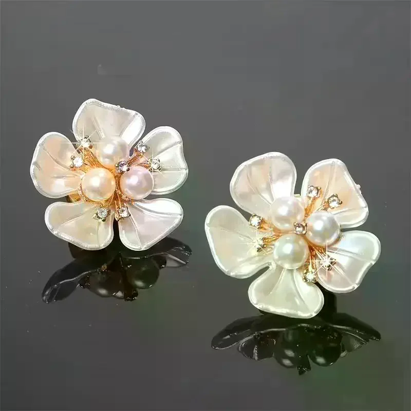 Floral Rhinestone Pearl Button Cover Clips 1/2/5Pcs Shiny Detachable Fashion Clothing Decor Accessory Gift for Women Girls