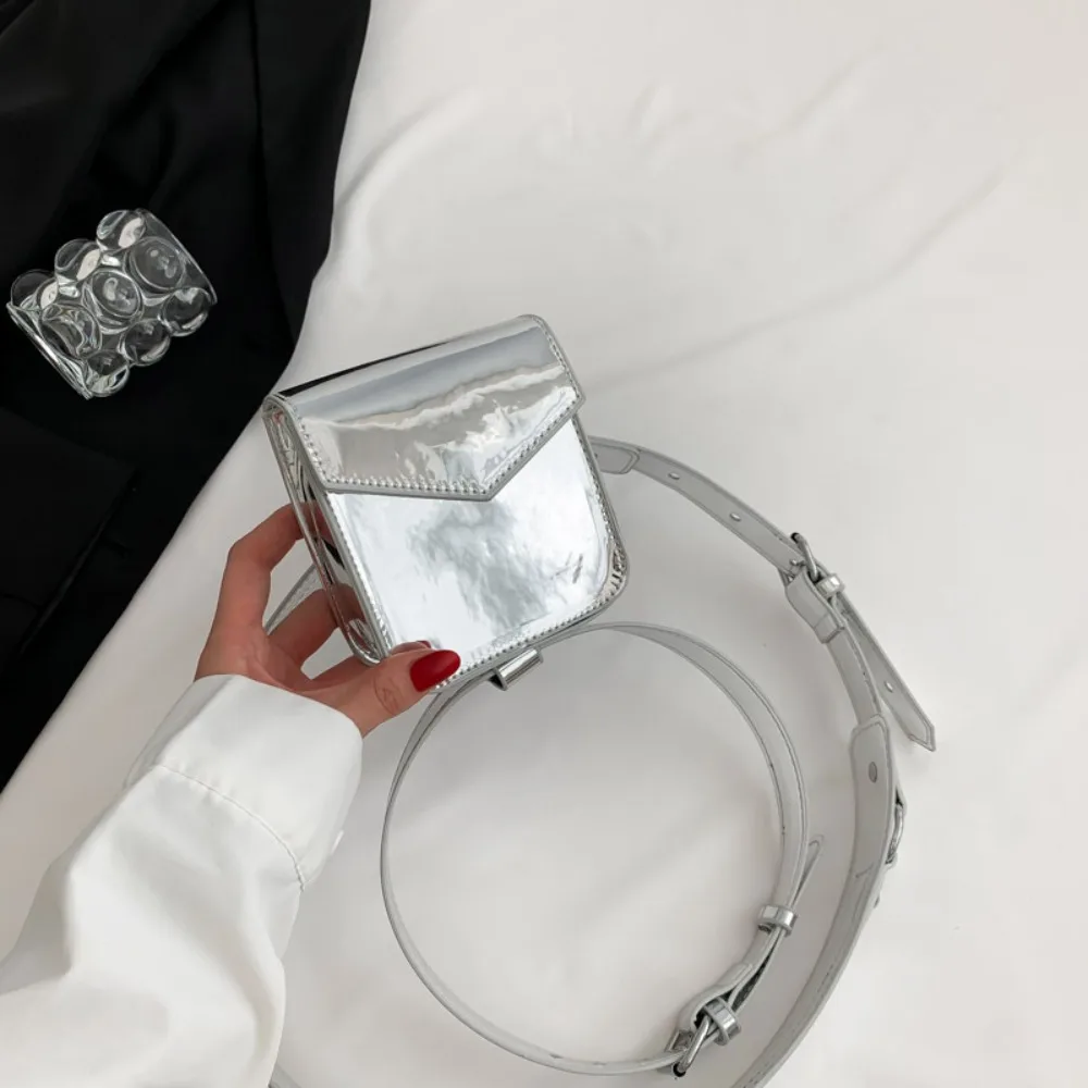 กระเป๋าคาดเอว/ขา สไตล์พังก์เมทัลลิก  แบบมีห่วงคล้องขา  วัสดุหนัง PU เงา  สำหรับใส่เหรียญ/ของจุกจิก  สำหรับสาวๆ