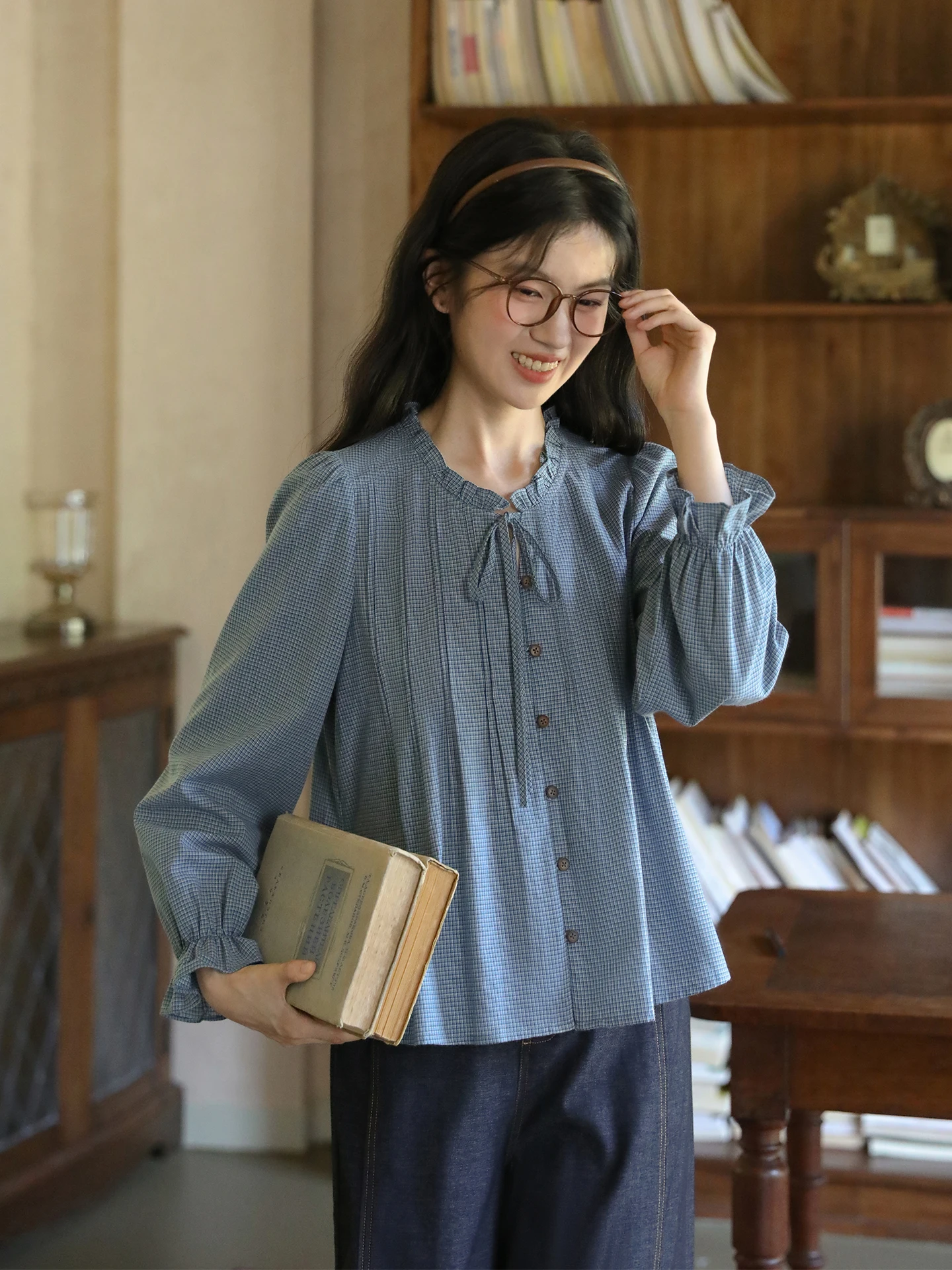 

Nesoulum Women's Loose Fit Cotton irt Spring Artistic Vintage Blue Plaid Long Sve Button up Top Breathable Comfortable