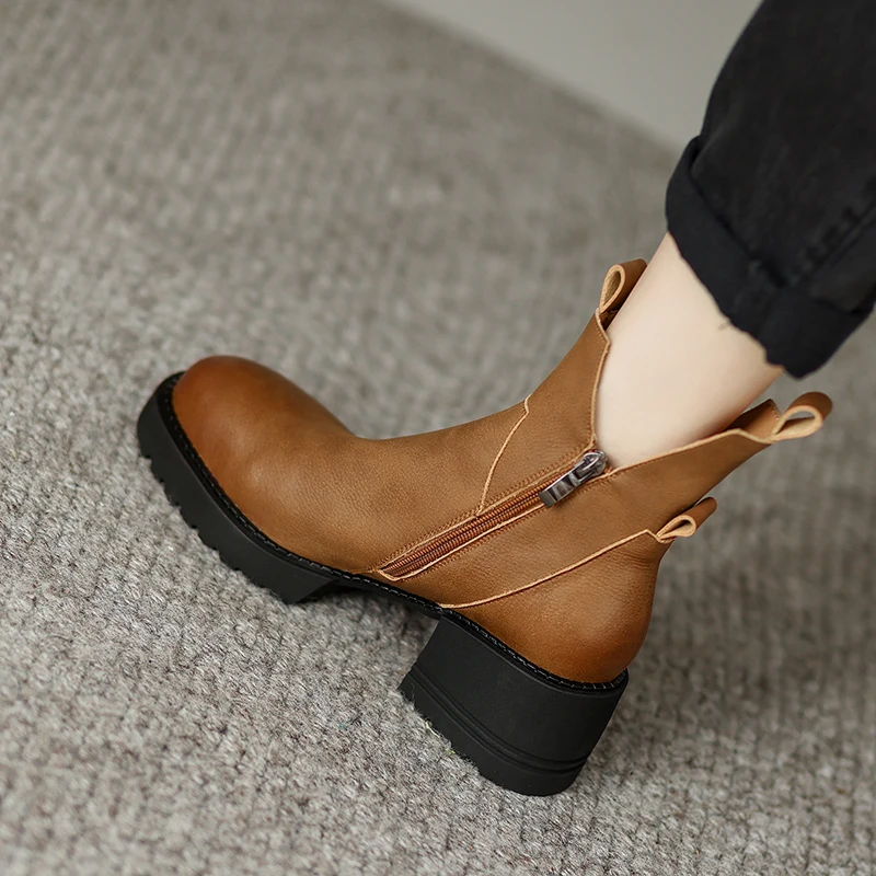 2024 New Winter Women Shoes Platform Boots Fashion Women Boots Round Toe Chunky Heel Boots Women Solid Women Shoes Leather Shoes