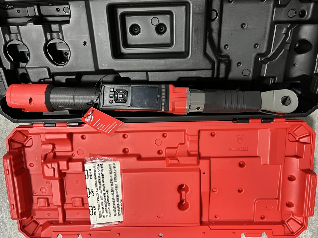 Milwaukee M12  2465-20/ONEFTR12-0C Cordless 1/2″ Digital Torque Wrench Body ⭐Tracking⭐