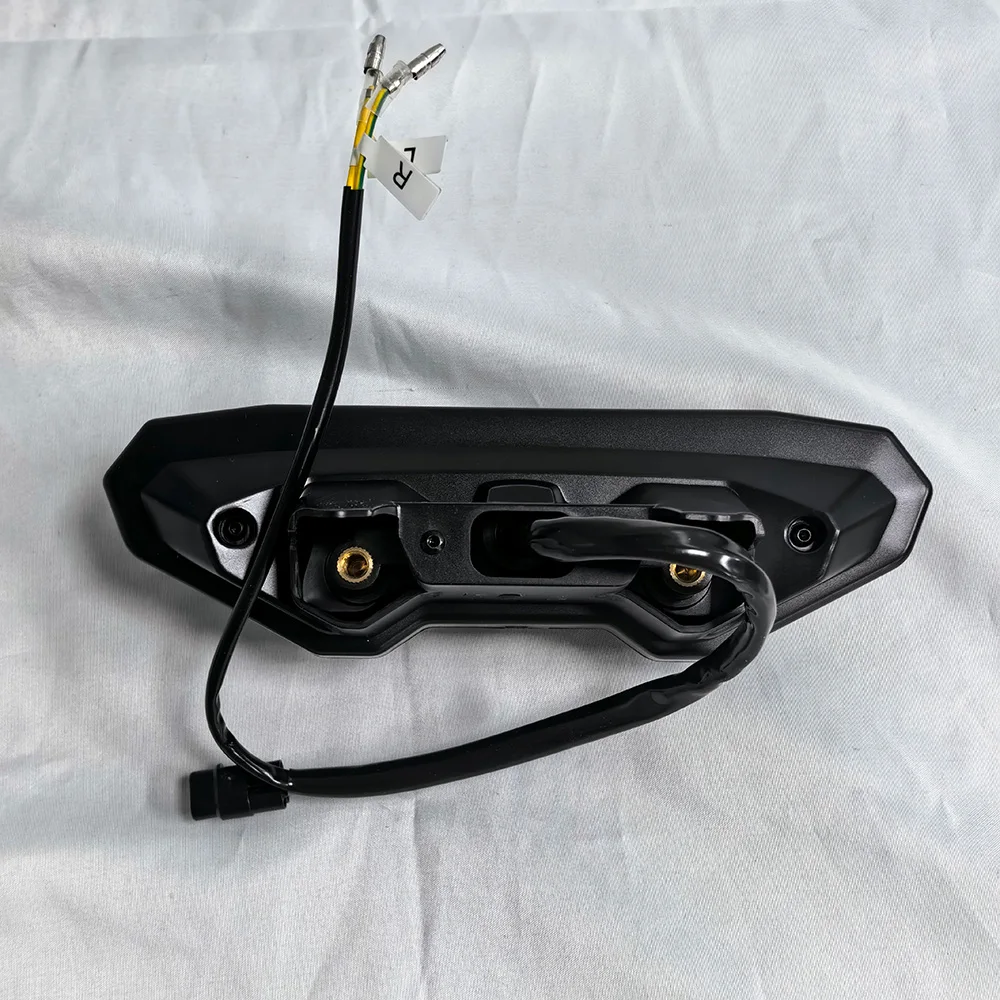 E24 For Yamaha FZ FJ MT 09 Tracer 900 GT MT 10 FZ 10 14-21 LED Taillight Brake Turn Signal Lamp Motorcycle Light 1RC-84700-01-00 - view 6