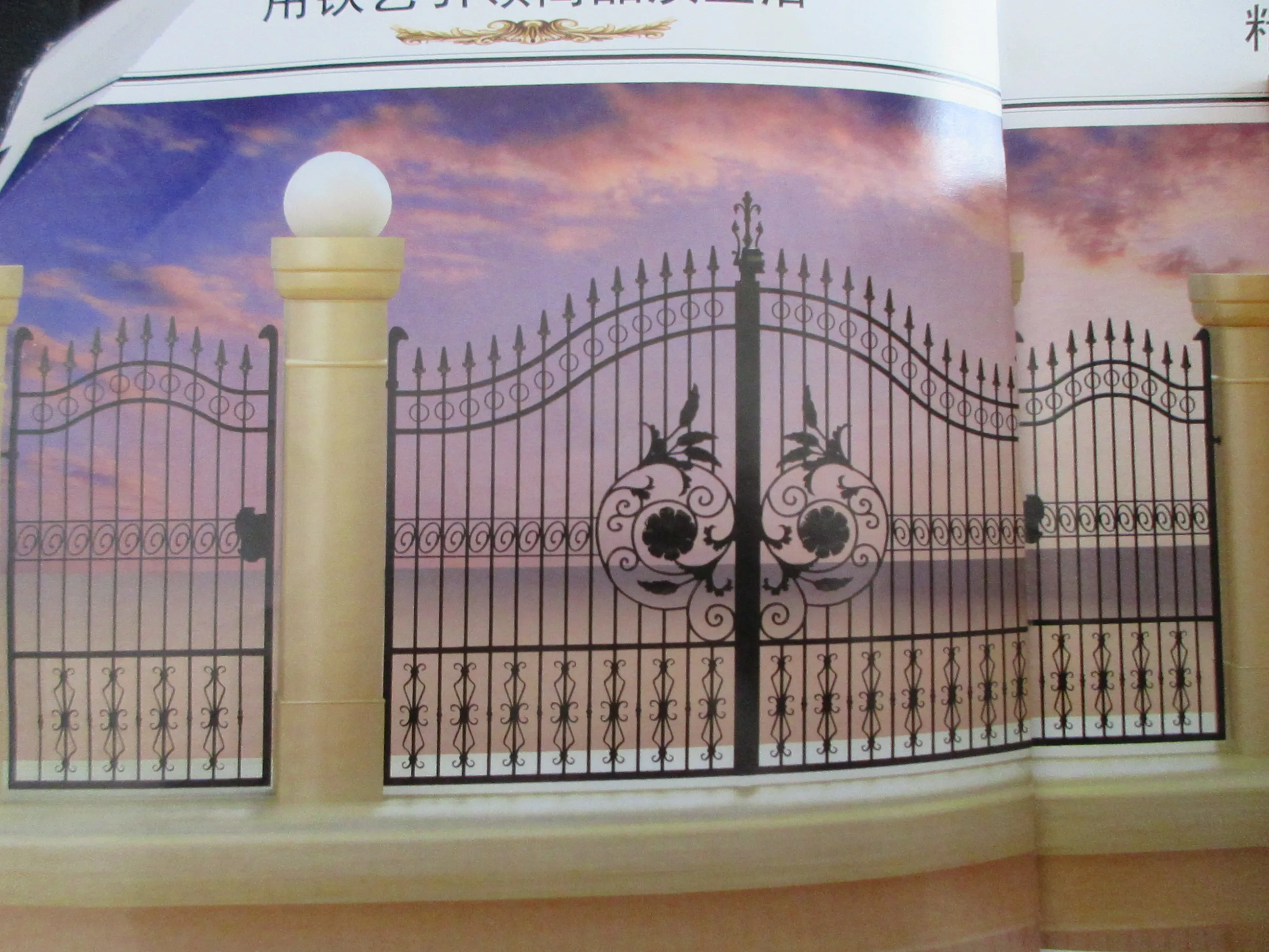 

Wrought iron gates manufacturers China garden metal steel driveway swing sliding gate door supplier