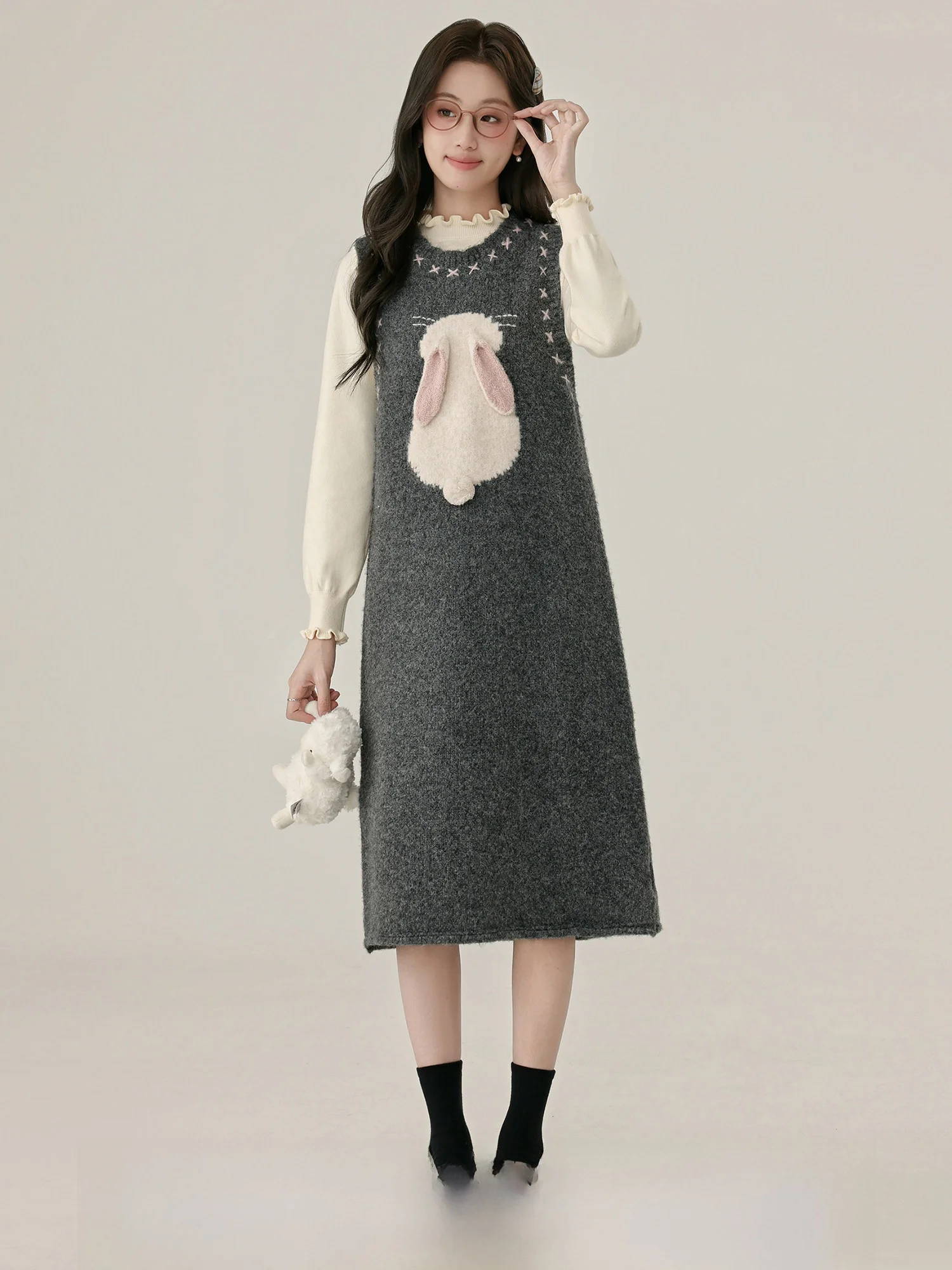 

Sweet Cute Embroidered Knitted Dress Women's Spring Design Sensation 3D Rabbit Skirt Mid-Length Long Sleeve round Neck Dress