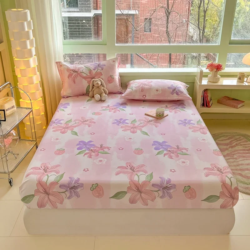 Pure Cotton Pink Plant Flower Fitted Sheet Set Cartoon Strawberry Pattern Girls Bedroom Decorative Bedspread with 2 Pillowcases