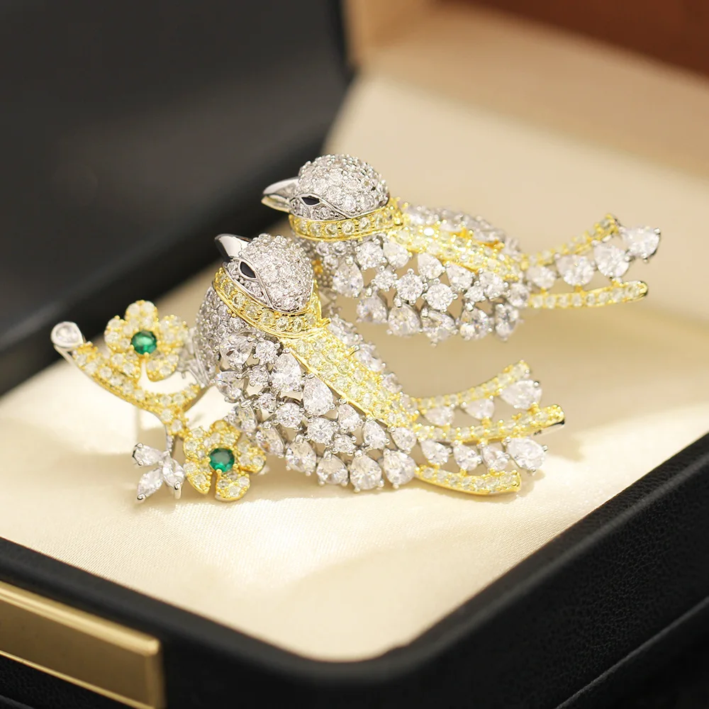 Light Luxury High-end Micro-inlaid Zircon Double Happiness Magpie Brooch Elegant Animal Accessory Pin Jewelry for women
