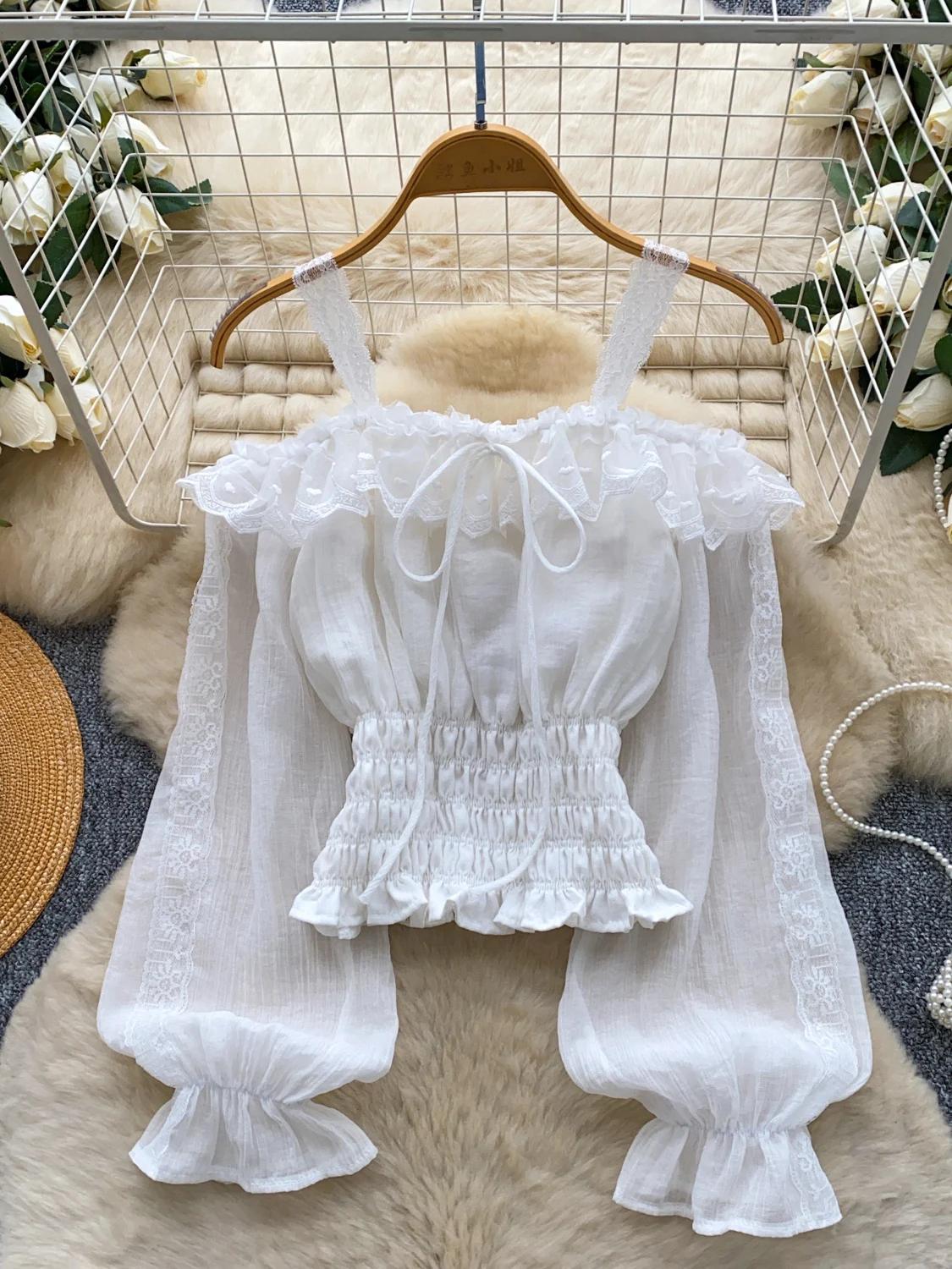 2026 New Autumn Women Sweet Slash Neck Flare Sleeve Off Shoulder Strap Shirt Lace Lace Splicing Waist up Solid Shirt Tops