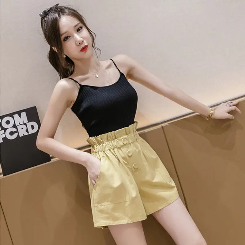 White Short Pants Woman Wide Loose High Waist Shorts for Women Baggy Low Price Classic Outfits Youthful Jorts Harajuku Fashion