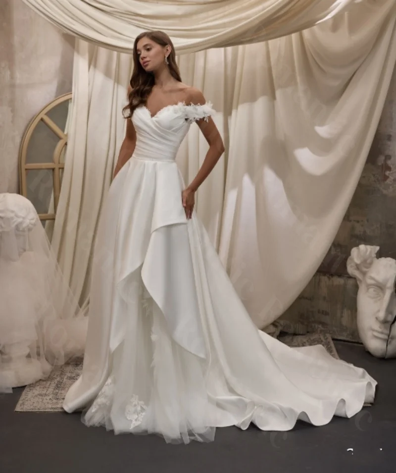 

Romantic Customized Sweetheart 2025 Off Shoulder Wedding Dress A-Line Sleeveless Court Train Bride Dress Vestido De Noiva