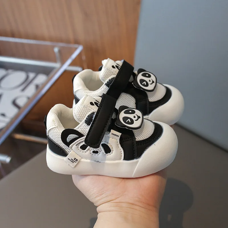 2024 Lente Nieuwe Kindercartoon Cartoon Babybordschoenen Peuterschoenen Met Zachte Bodem Voor Heren Peuterschoenen