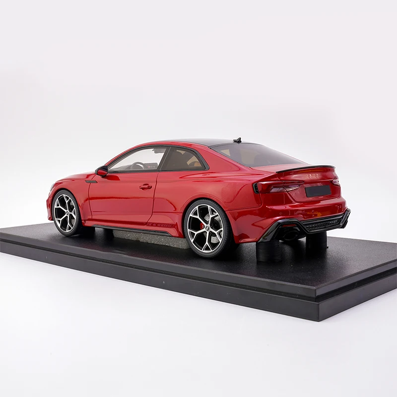 1: 18 Scale RS6 C8 MTM AVANT Limited Edition Simulation Resin Toy Car Model Collectible Ornament Gift Toy Souvenir