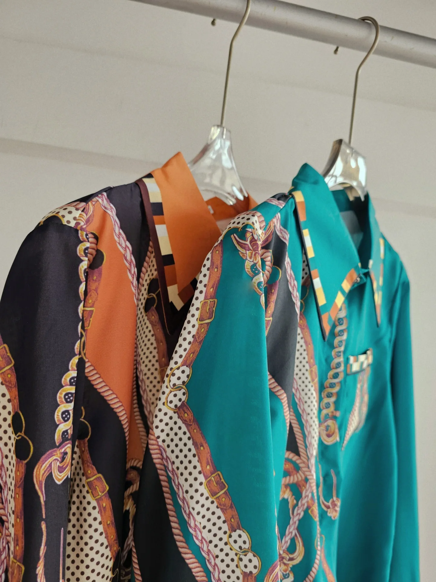 Camicia da Donna Stile Frances - French Streetwear Brand recensione e prezzo