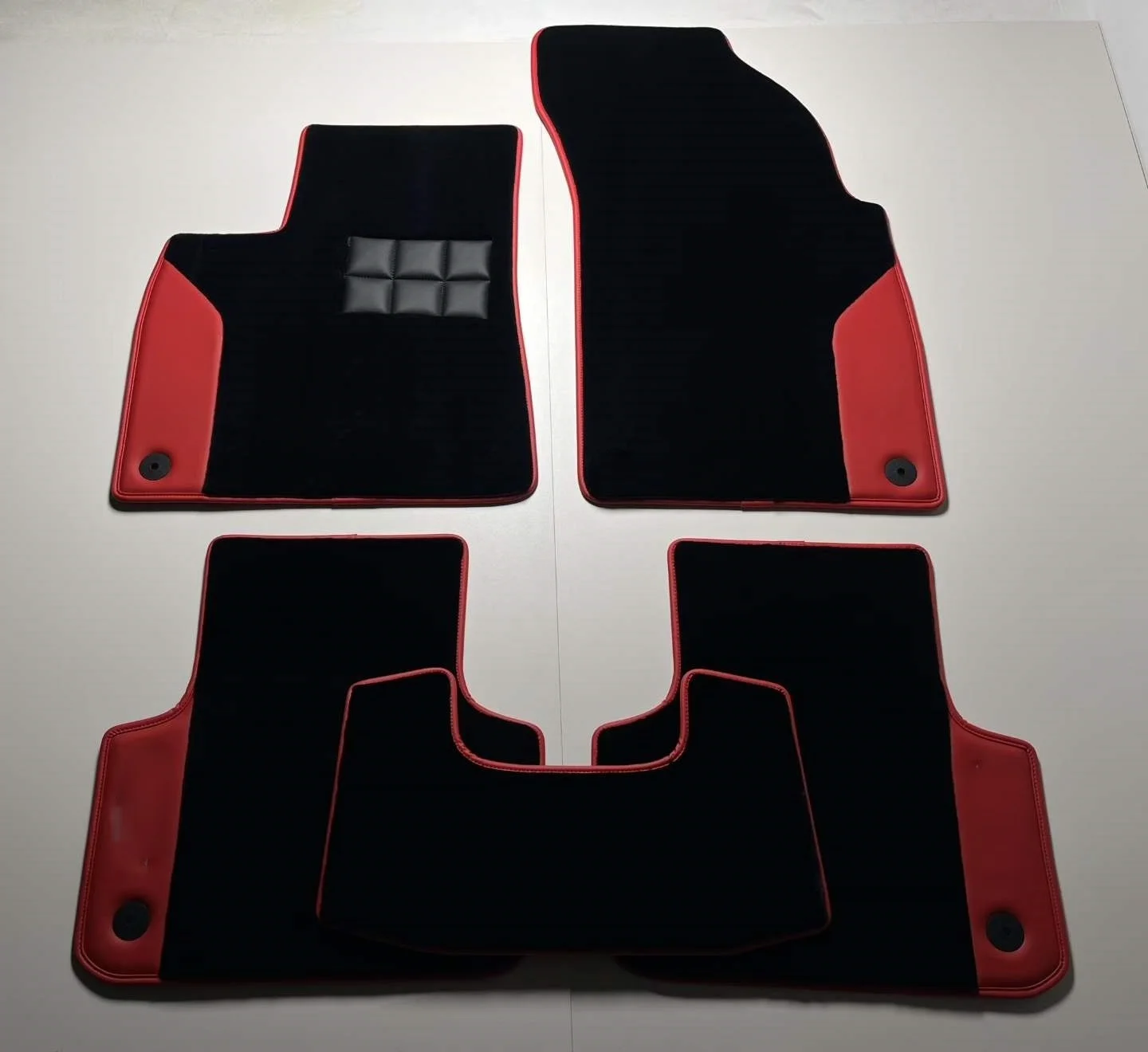 For Bentley Bentayga Custom Floor Mats + Trunk Liners, Luxurious And Not Just So-so Encrypted And Thickened Velvet Material