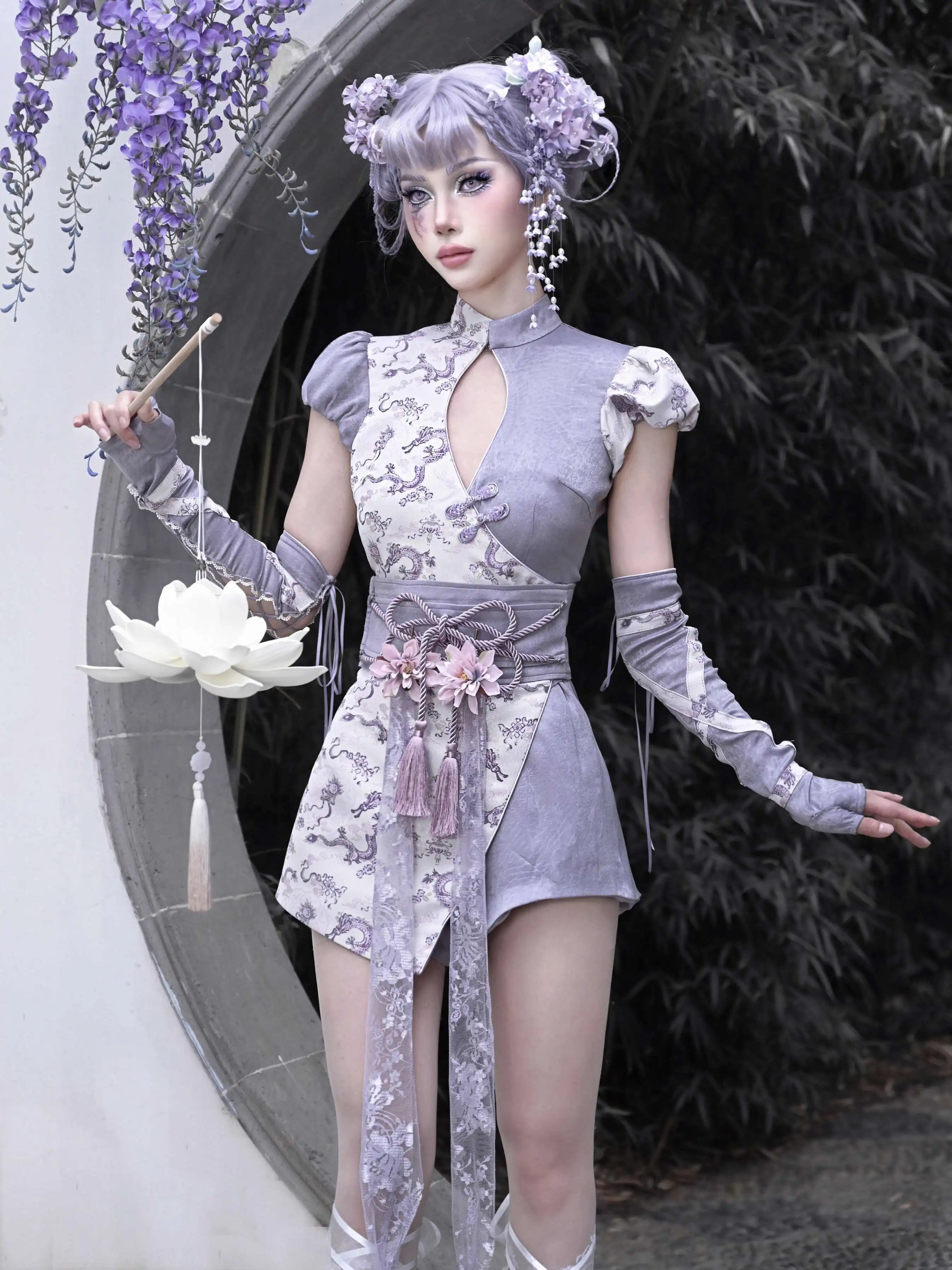 

Давление крови ◆ Жаккардовый комбинезон Cheongsam в китайском стиле с узором дракона из агарового дерева, новая китайская атмосфера