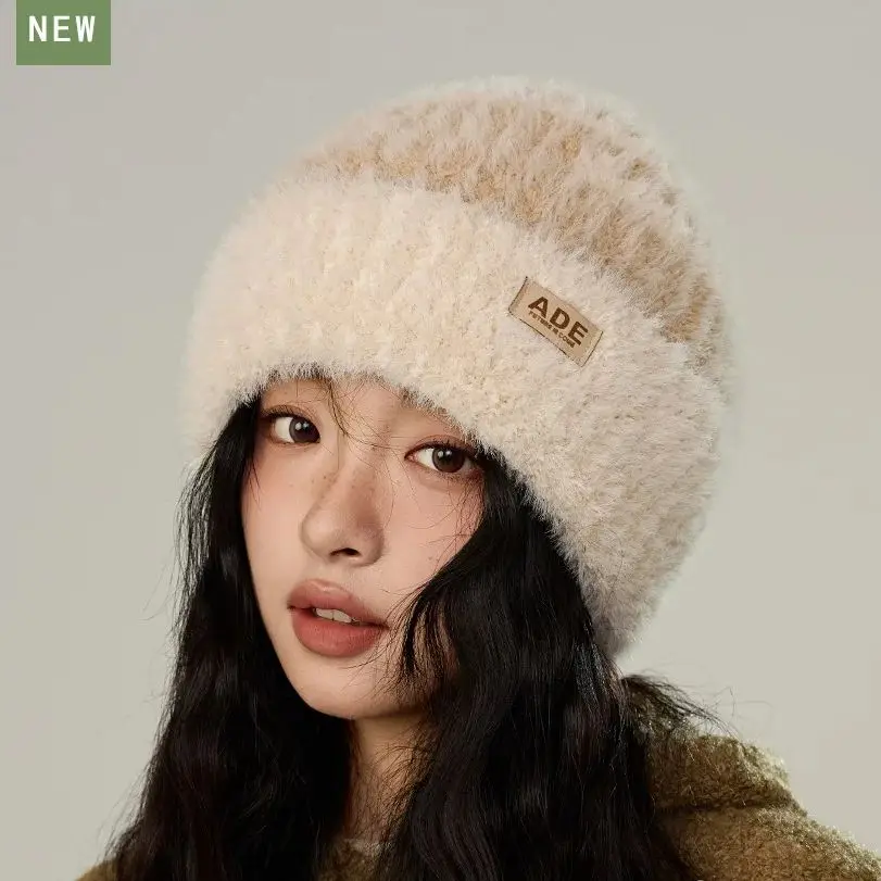 قبعة نسائية شتوية محبوكة سميكة مبطنة بالصوف كتلة ألوان قطيفة تغطي الأذن قبعة دافئة #4