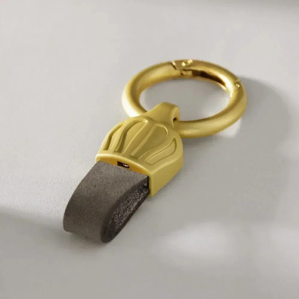 

Multi Color Buckle Idea Leather KeyChain Car Moto for Man Women Keyring Big Metal Key Ring Chains Creative Personality Gift