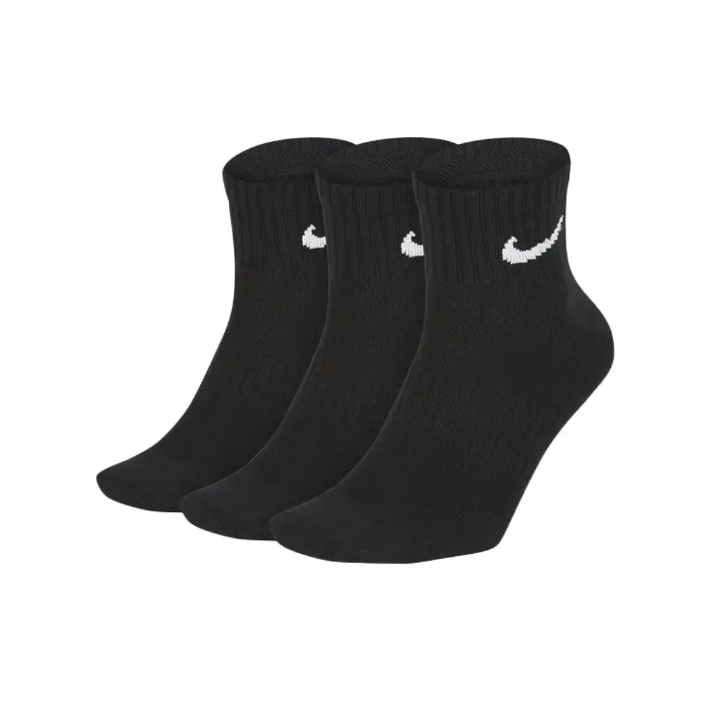 Nike  EVERYDAY CUSH CREW 3PR Long Mid Calf Quick Dry Towel Socks 3 Pairs Fall/Winter Comfortable and Soft