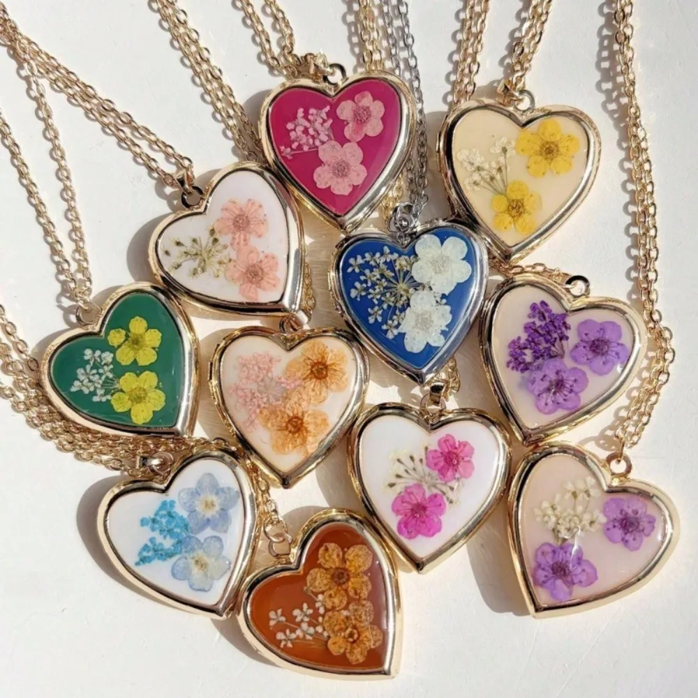 Elegant Copper Vintage Dried Flower Locket Colorful Heart Case Color Enamel Floral Charm Vintage Heart Open Pendant Jewelry
