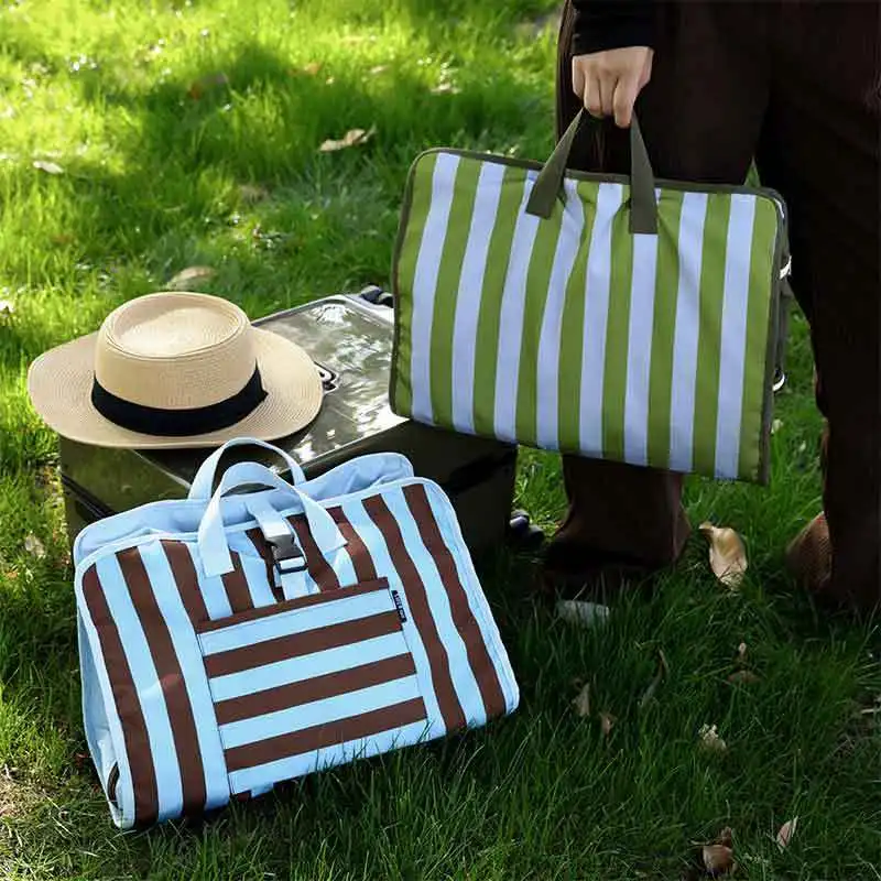 Portable Travel Storage Bag Simple Underwear and Toiletries Separating Compartment 4-in-1 Foldable Suitcase Hanging Handbags