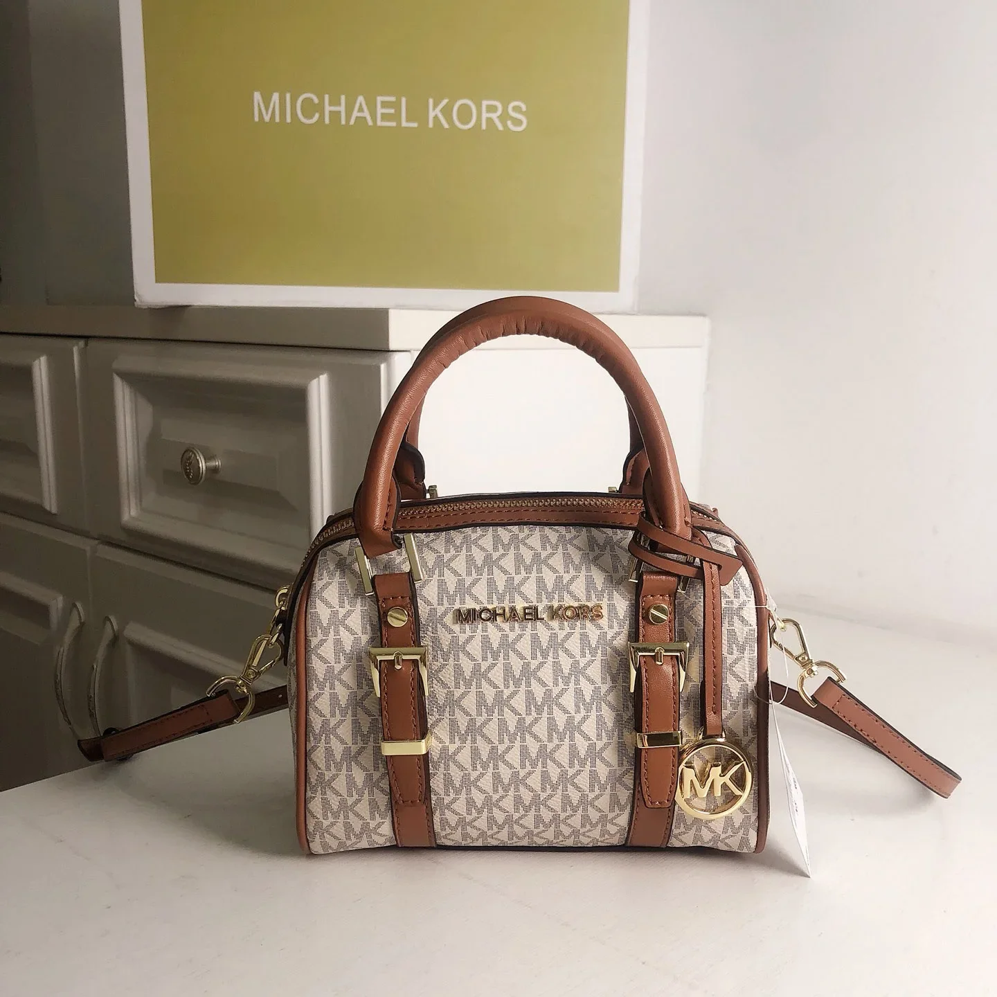 Michael Kors 2026 Genuine Authentic European and American Classic MK Women's Bag, Vintage Monogram Leather Mini Boston Handbag w