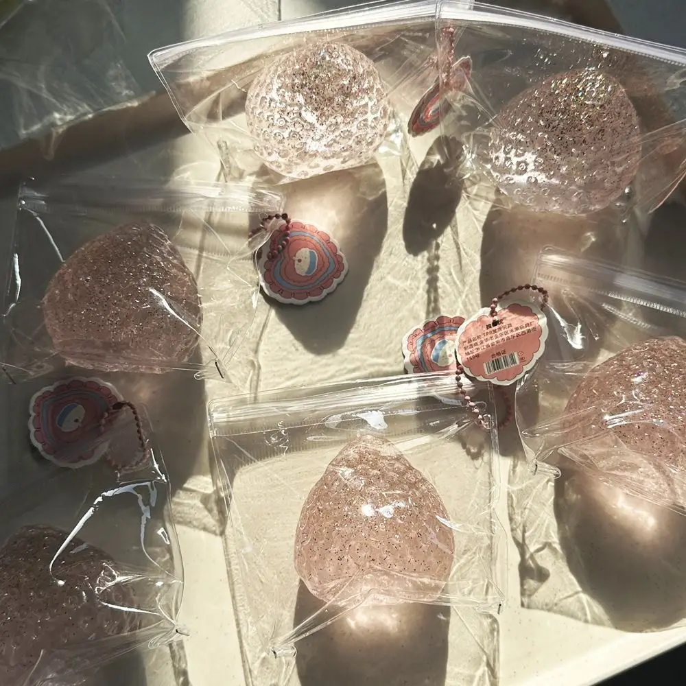 Giocattoli divertenti Simulazione Fragola Giocattolo da spremere Silicone 3D Fragola Pizzico Giocattolo TPR Morbido Cartone animato Agitarsi Giocattolo Per Bambini