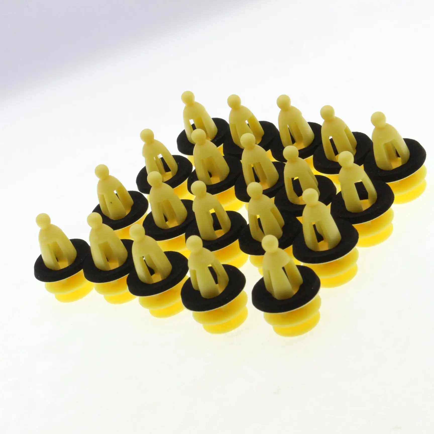 

20 Pcs Door Panel Clip Trim Retainers With Sealer Fit For Buick Encore Chevrolet Colorado GMC Canyon Trax Cascada Malibu Cruze