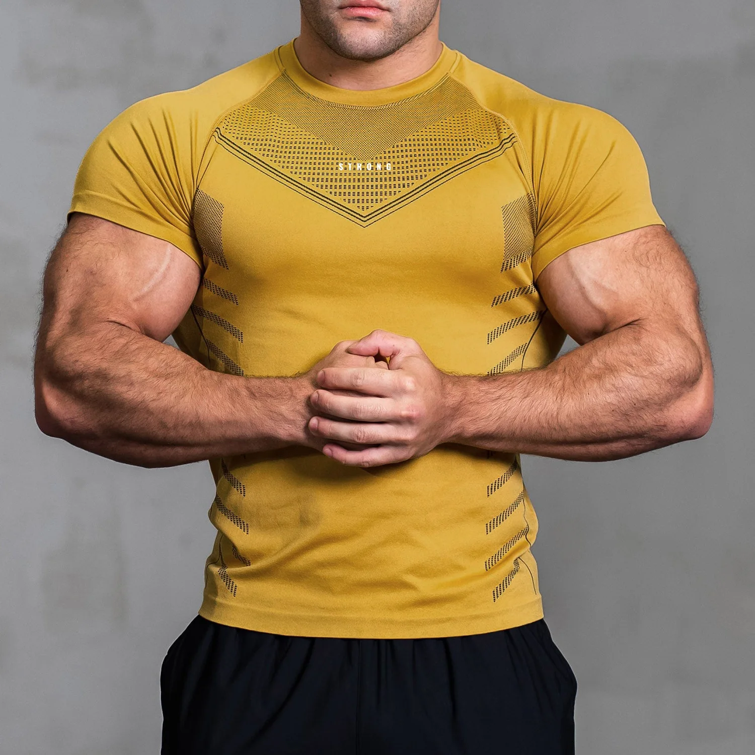 New Men Gym T-shirt High elasticity bodybuilding fitness quick dry short sleeve men\'s sports Casual tops trend running T-shirt