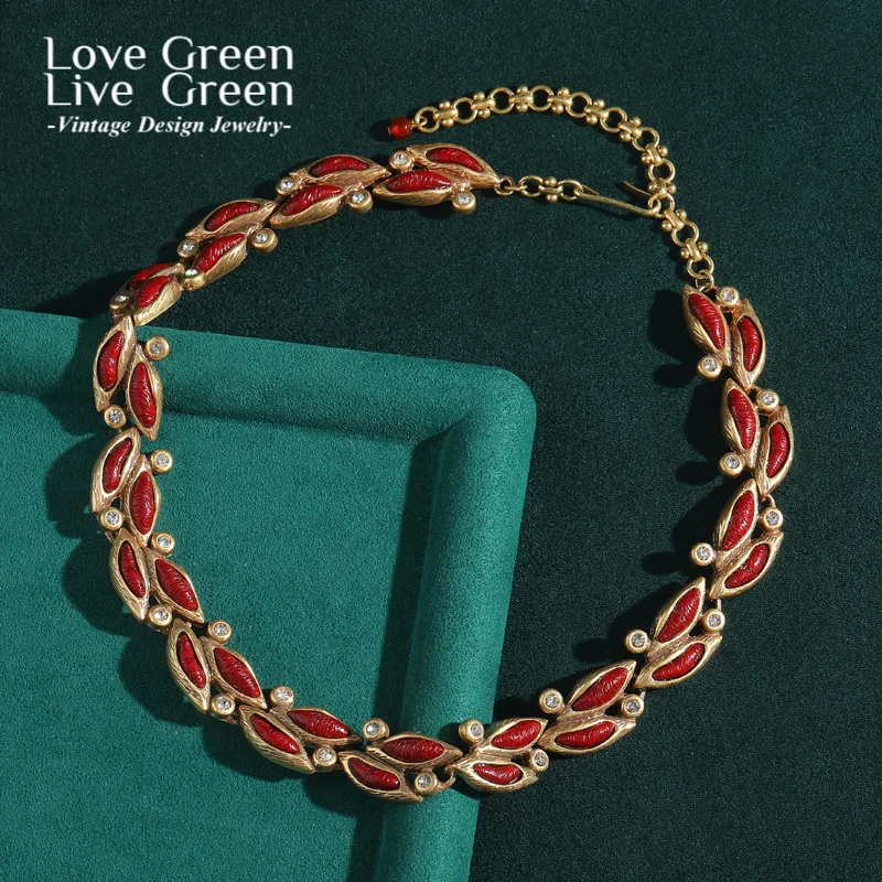 

Винтажное колье-чокер из красной смолы с цветком пальмы, золотого цвета со стразами, роскошные ювелирные изделия, подвески, модные женские туфли на День Благодарения, свадьбу