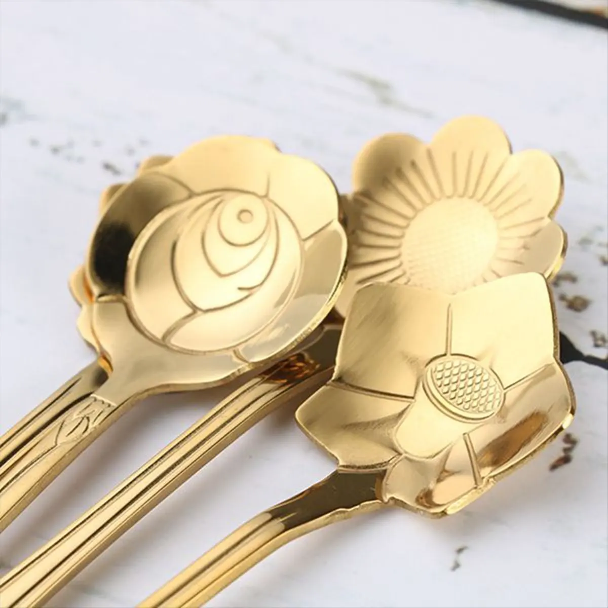 4Pcs Cute Stainless Steel Flower Teaspoon Dessert Coffee Spoon Golden Rose Spoon-TCES