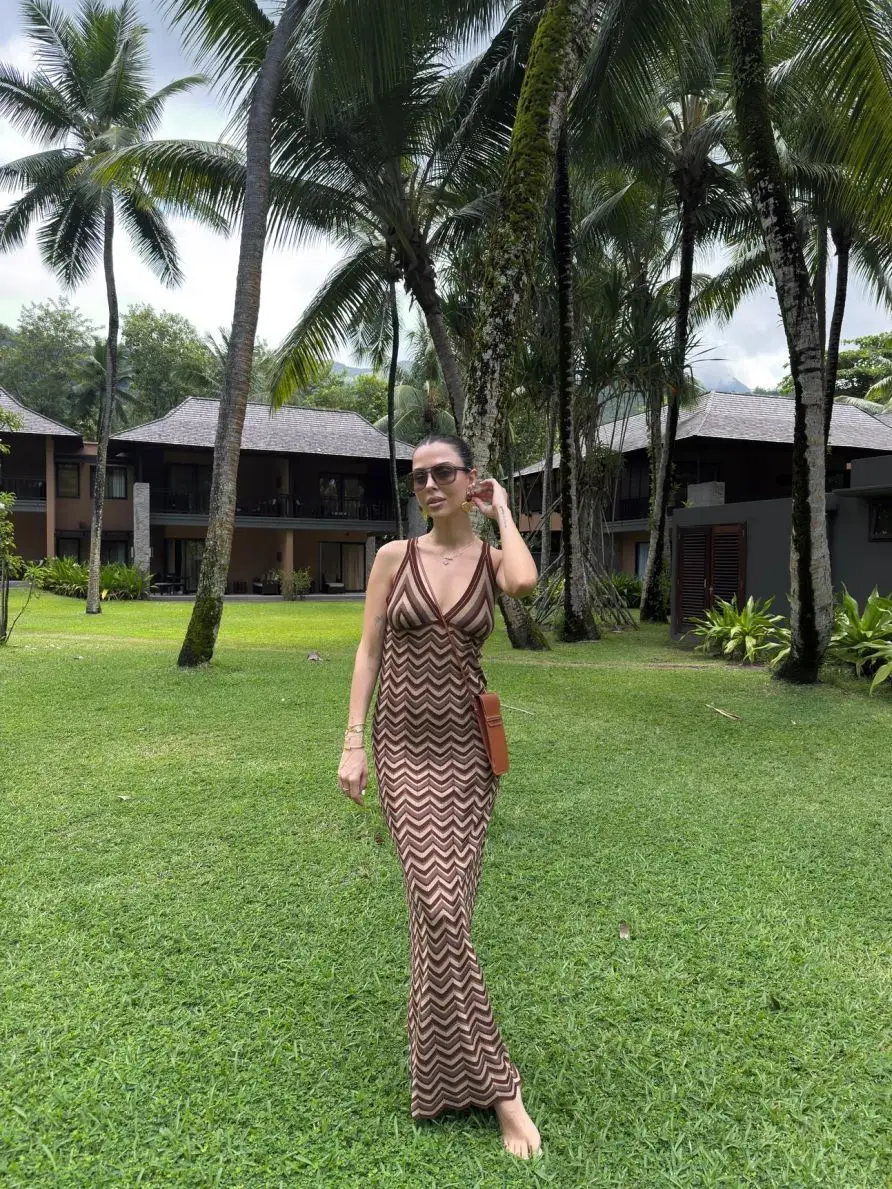 

Holiday style jumpsuit, long skirt, women's summer beach dress, camisole, striped contrasting new hip hugging dress