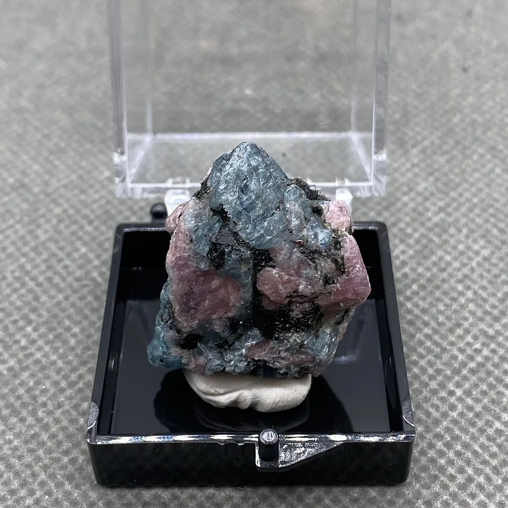 100% natural ruby and aquamarine crystal raw stone ore specimens +Box size:35*35*35mm