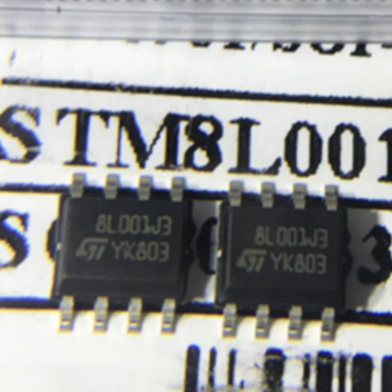 10PCS/STM8L001J3M3 8L001J3 Original Genuine Goods in Stock SOP8